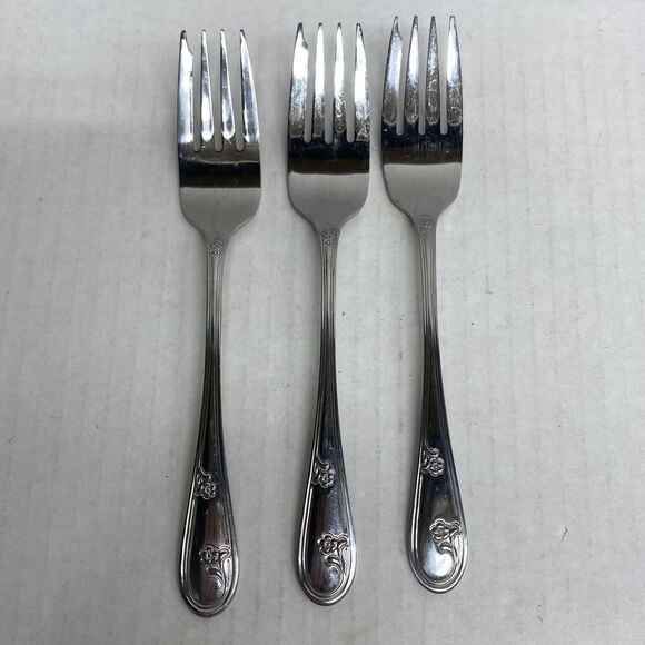 Northland Oneida Devon Mixed Lot Of 11 Flatware Stainless Korea Flowers Dining - Picture 6 of 11